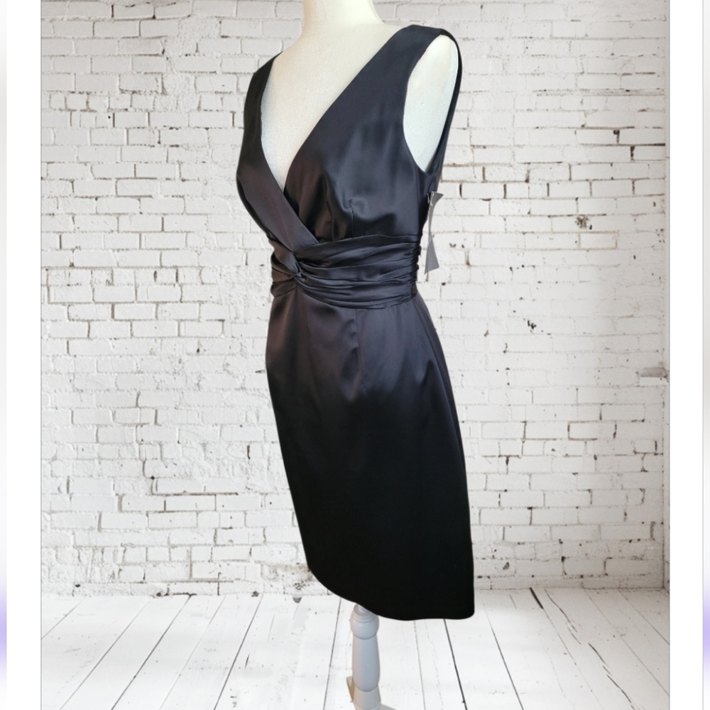 Kay Unger Black Sleeveless Satin Cocktail Dress, Size 10